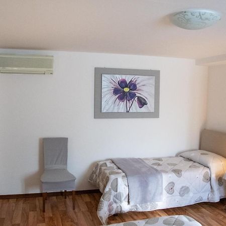 Tal Borc Villa San Vito al Torre Eksteriør bilde