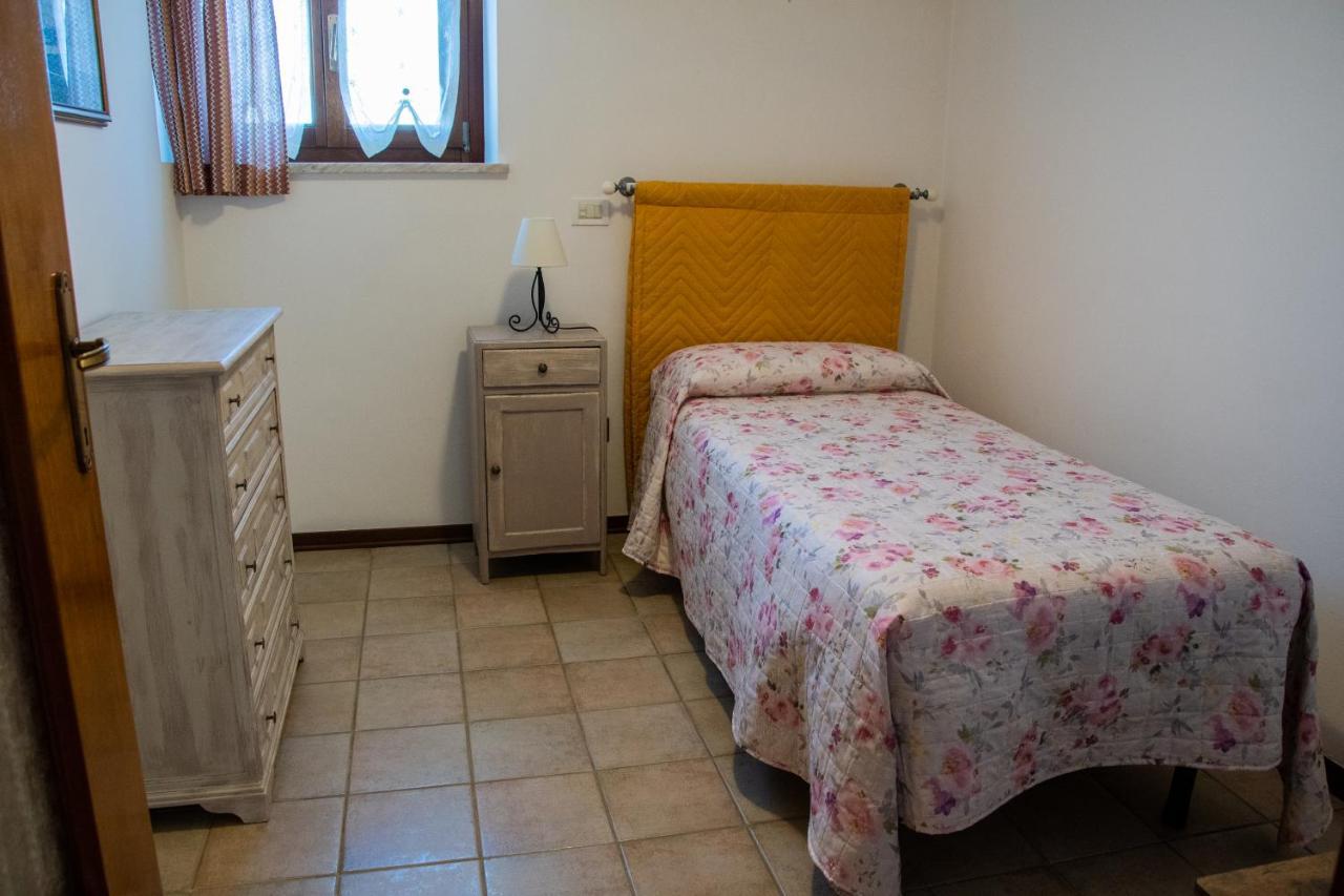 Tal Borc Villa San Vito al Torre Eksteriør bilde